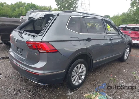 2018 Volkswagen Tiguan z USA, uszkodzony, nr VIN 3VV3B7AX6JM213577
